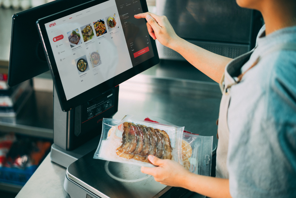 Staff using restaurant pos systems