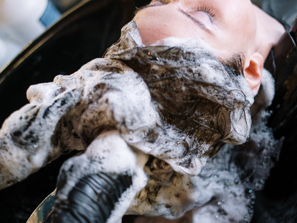 How to accept card payments in hair salons